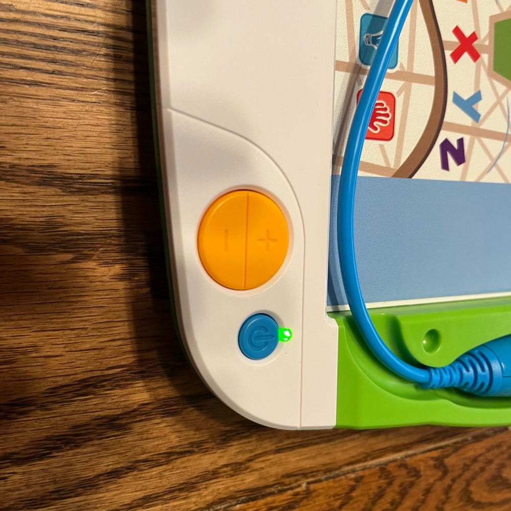 LeapFrog LeapStart Interactive Learning System - Picture 3 of 7